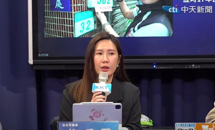 廣告堵逃生出口違規遭拆罷團喊打壓　柳采葳轟：怎有臉？
