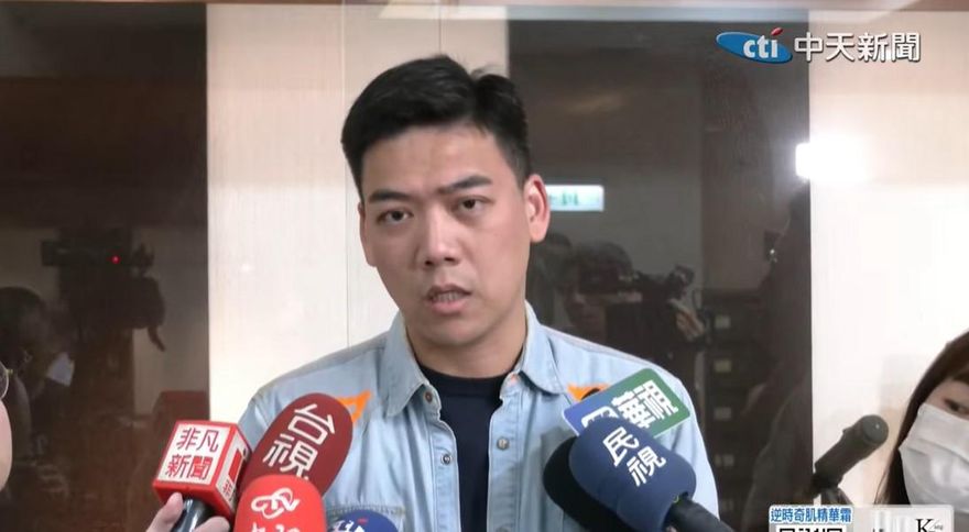 張克晉見已逝母連署成退出關鍵　賴苡任證實但從未責怪