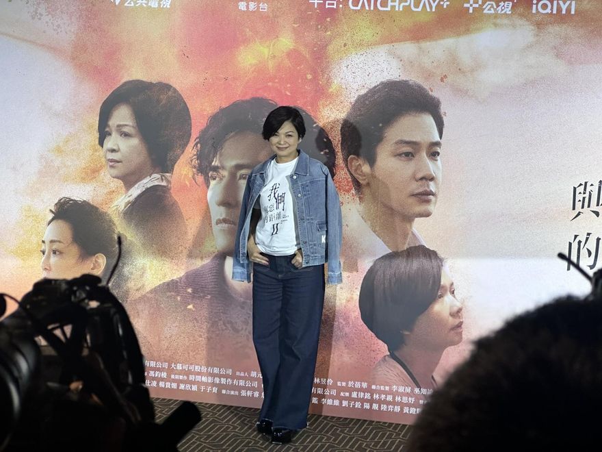 楊貴媚「滿臉黑點」大回春蔡振南看傻  演活政治鬥爭：期待被罵