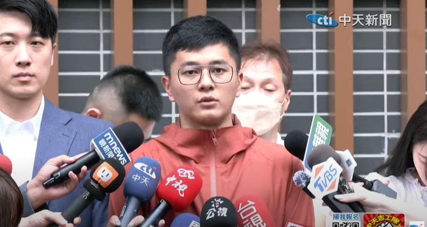 罷免吳沛憶失敗　李孝亮鞠躬致謝疑落淚：差約3千件未達標