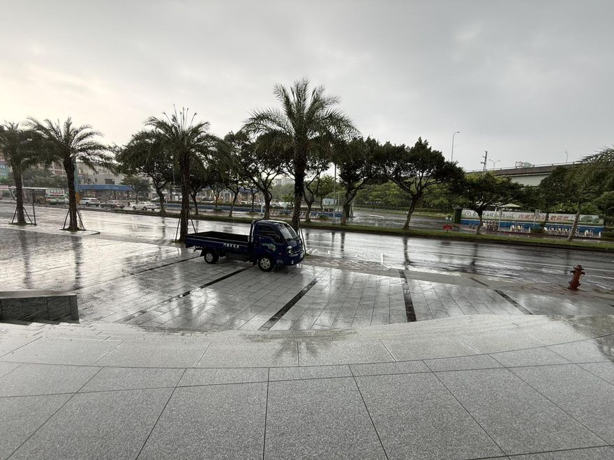 午後對流旺盛！10縣市雨彈來襲　氣象署發布豪大雨特報