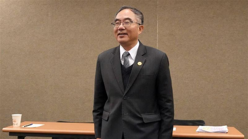 高中生造假遭4校退貨！台大校長籲：勿苛責…給人家機會