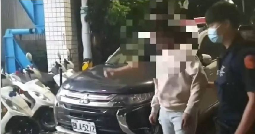 醋勁大發！五股21歲男遇前女友新歡　持刀怒砍逃2小時落網