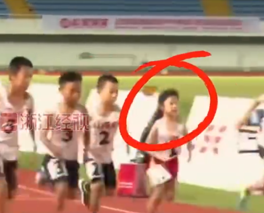 影/小小飛毛腿！幼稚園女童800米跑3分11秒　超越陸女大生滿分標準