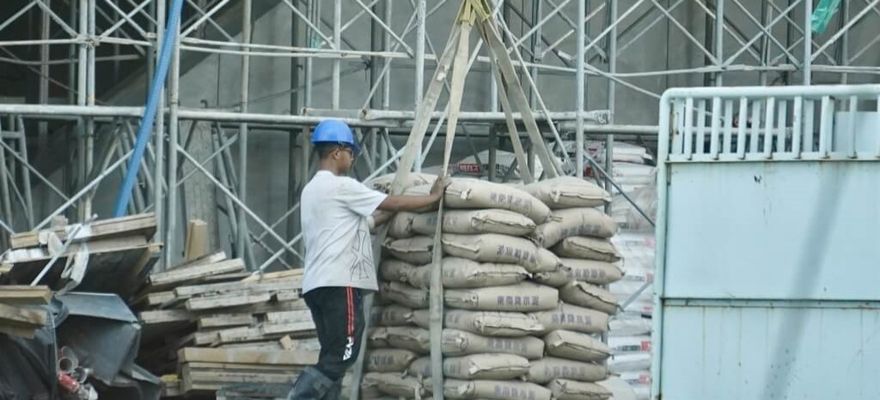 勞保紓困明年1月5日開跑　最高貸10萬元「前半年付息免還本」