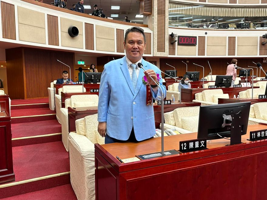 台北三連霸藍營議員陳重文遭搜索　廉政署人員現身議會辦公室