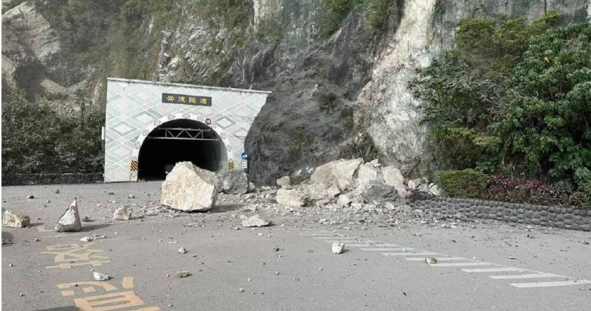 7.2強震撼全台/不讓花蓮成孤島！航港局緊急啟動海運　開放「免收費」車輛運送登記