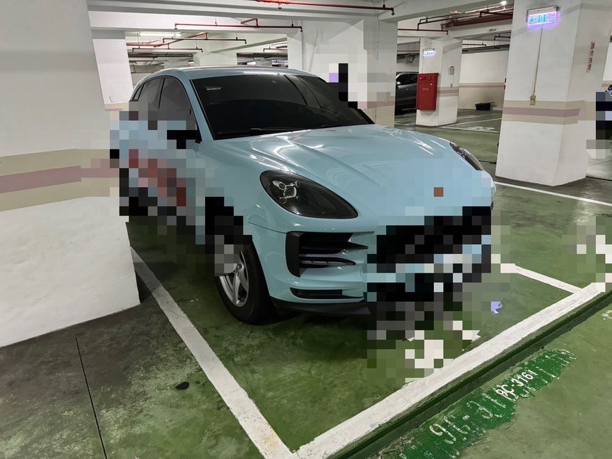 快訊/前男友唆使！楊麗菁保時捷休旅車遭噴漆書寫不雅字句　警逮人送辦