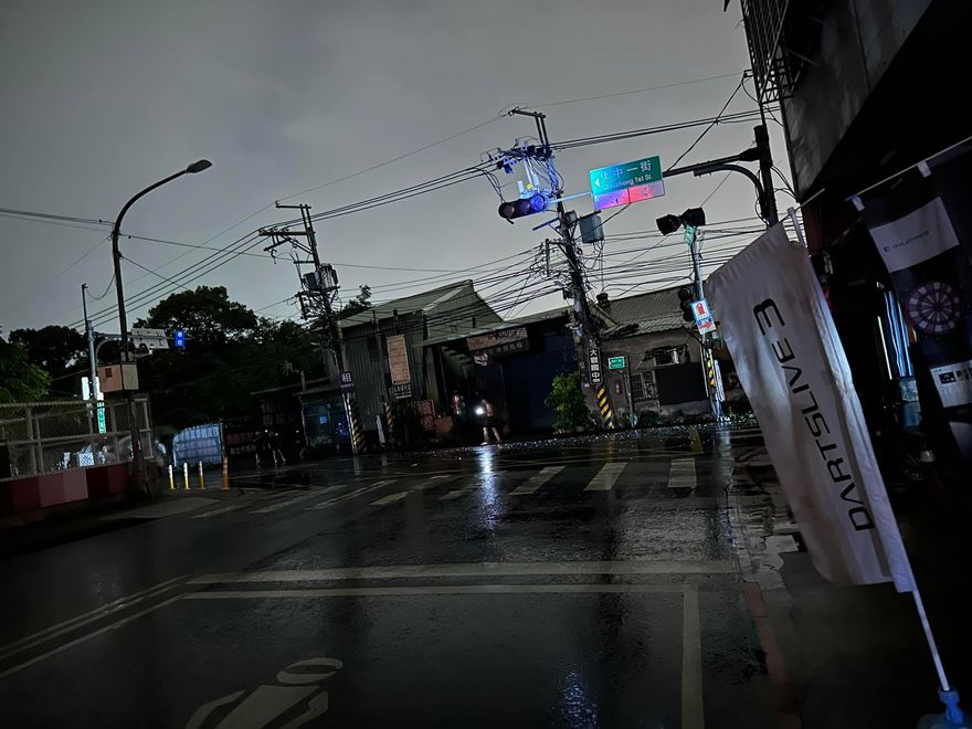 快訊/母親節悲劇！新北板橋「饋線斷路器跳脫」釀停電　台電：影響2860戶