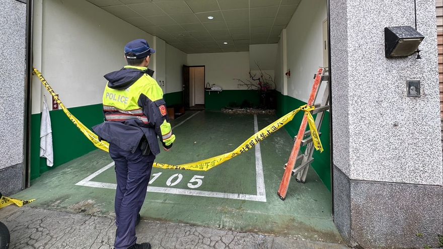 狠母悶殺親生兒女前「還拍照PO臉書」　她曾喊離不開小孩：成為保護你們的天