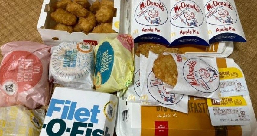 他狂嗑速食大餐！AI營養師「評分超離譜」　網一致表示：心靈滿分