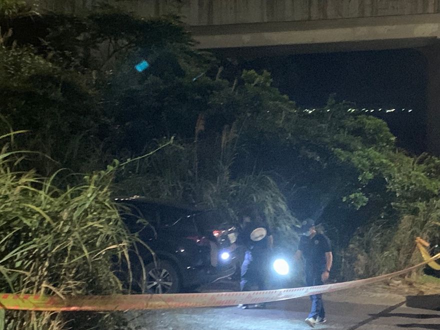 快訊/三重女身中7刀不治！丈夫殺妻抱嬰逃亡　馬槽橋驚見「父子雙亡」