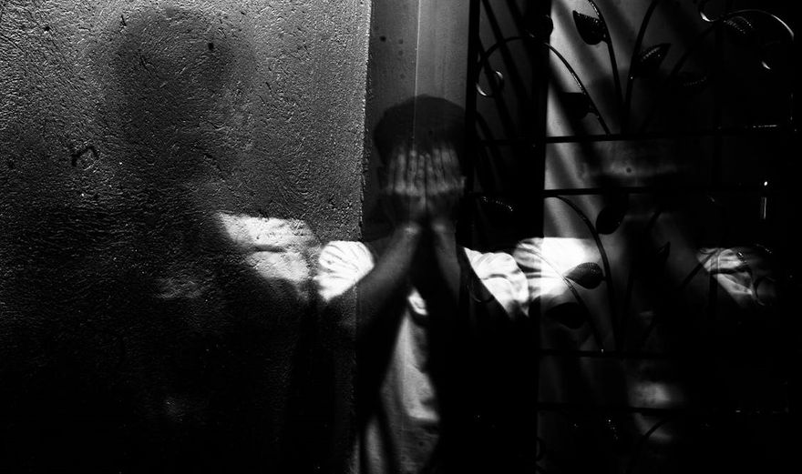 高雄妹帶貓急租凶宅「各種靈體」可租補！過來人勸阻：牠會被玩死