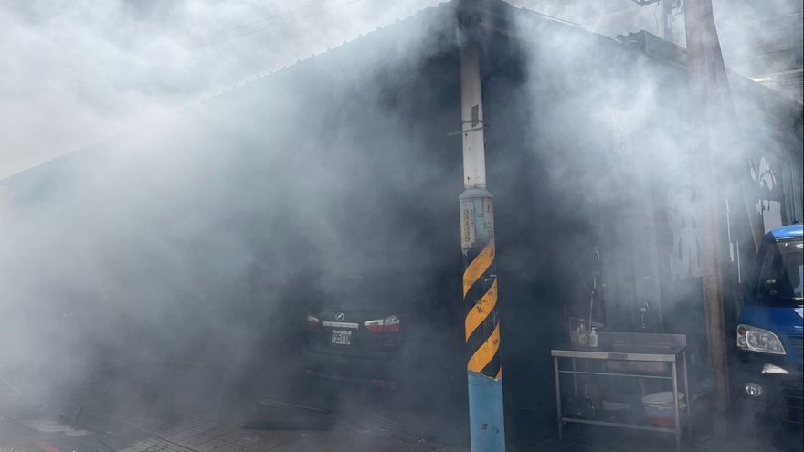 假消息！網傳「板橋大爆炸」遭市府壓新聞　新北消防局澄清：篤行路鐵皮屋火警