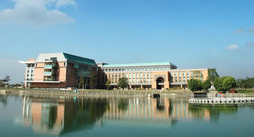 「4大學」明天熄燈！明道欠債4千萬不堪負荷　20家店跟著收攤