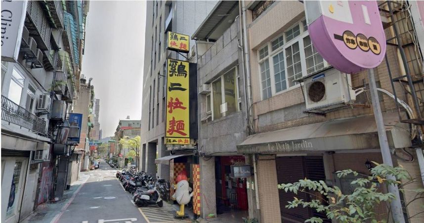 「台灣雞湯拉麵始祖」無預警停業！店主親揭「4經營危機」　未來動向曝光
