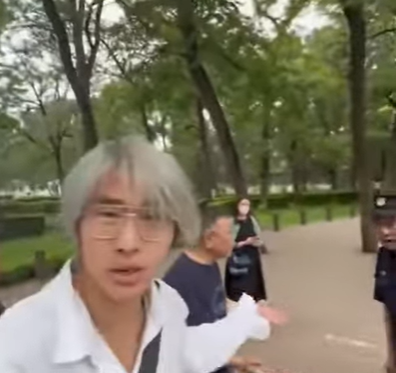 影/陸「愛國網紅」圓明園粗口追罵日遊客　自家網友不挺轟：抹黑中國形象