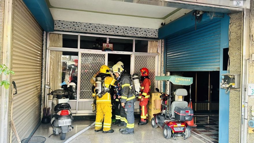 快訊/高雄死亡火警！路竹透天厝遭祝融「3樓家具雜物燃燒」　61歲婦身亡