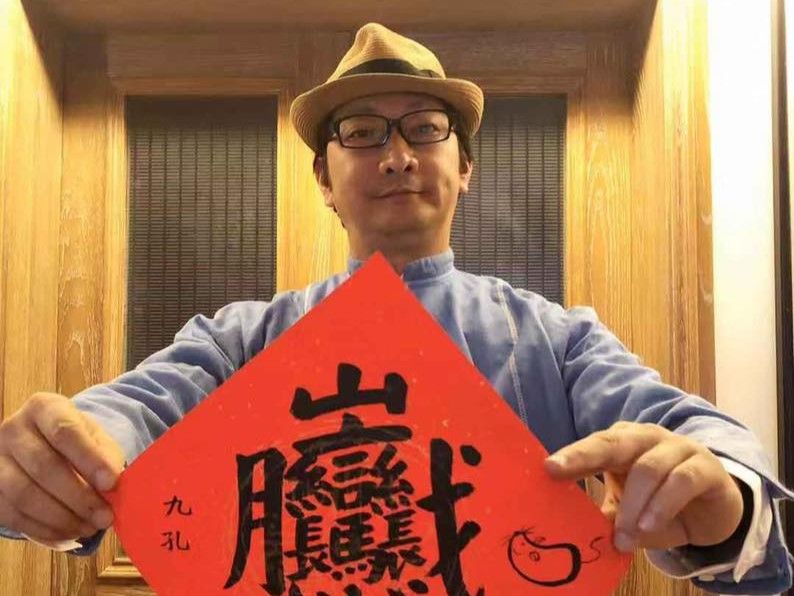 5百萬賓士火燒車！九孔還原「事發經過」曝開丈母娘車代步　修車費高達10萬