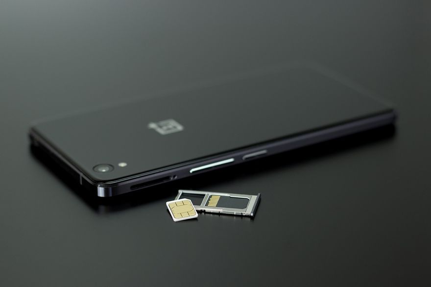 砸近2百萬買下尾號「888888」手機號　陸男嗨：撿了大便宜