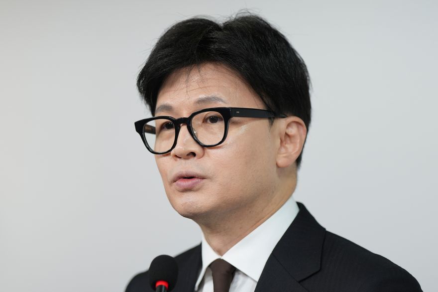 改變心意了？韓執政黨魁韓東勳傳將請辭　16日召開記者會
