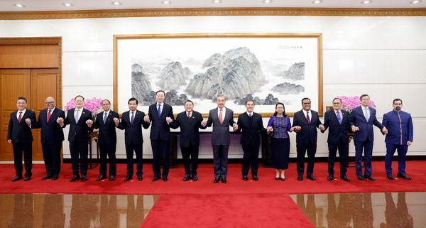 電詐風波延燒！王毅會東協使節　促相關國家負起責任打詐