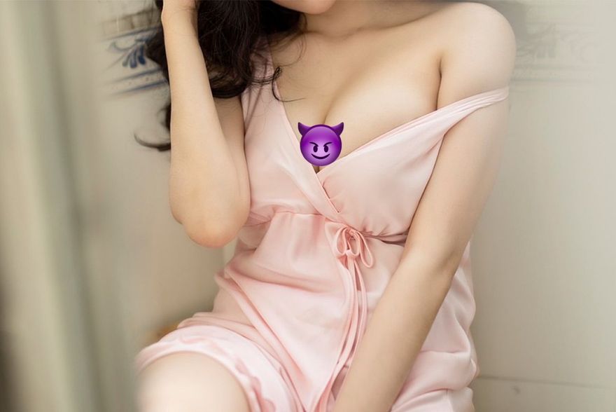 目睹辣母「床上肉纏」同學！兒長大結婚被討喜帖　崩潰了