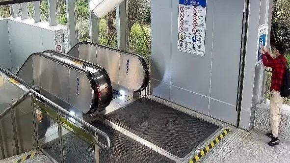 想錢想瘋了？上海男將「紅包碼」偷貼地鐵場所碼上被拘