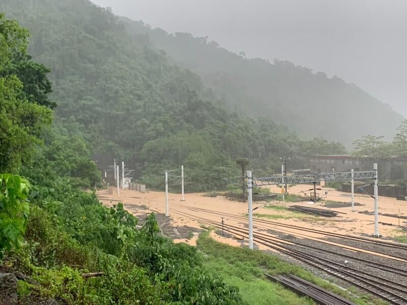 台東南迴7月雨量降1851.5毫米　破氣象站86年紀錄