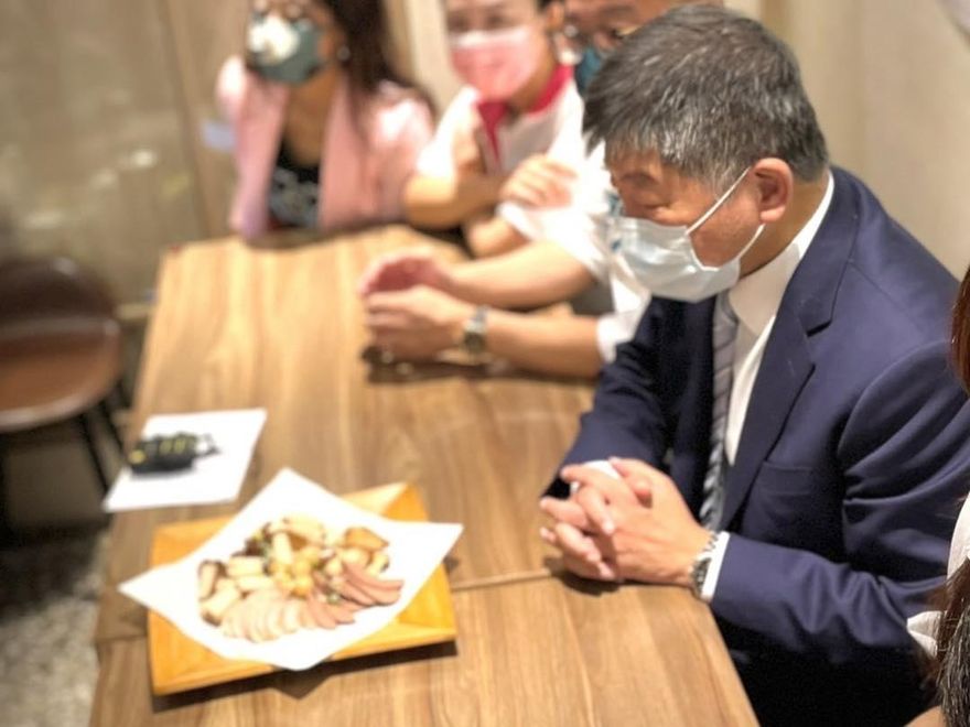 部落客遭盜圖忍不住調侃陳時中 竟被綠營灌爆臉書 徐巧芯一句話狠打臉