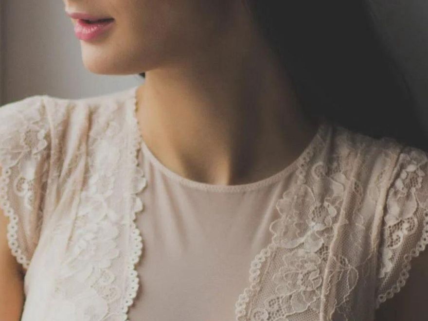 妹子接男友下班約會　超嗲「綠茶女同事」竟邀三人行！正宮慘淪工具人結局曝