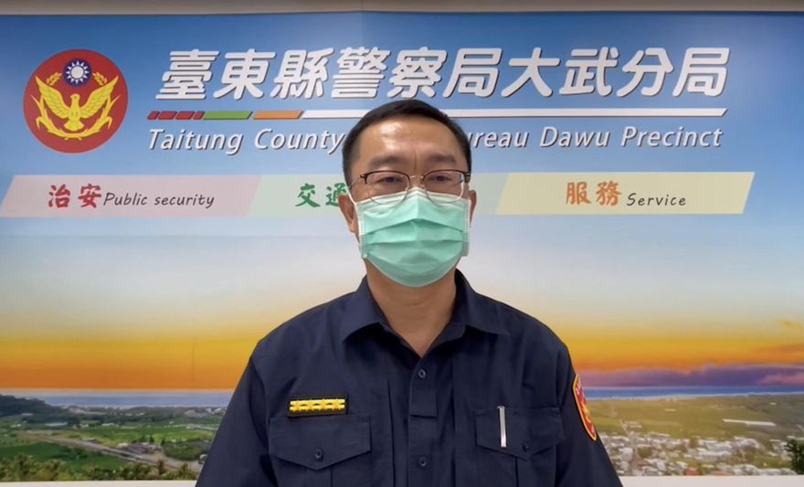 愛到瘋狂！台東警迷戀女同事頻騷擾　發狂搶所長配槍遭壓制送辦免職