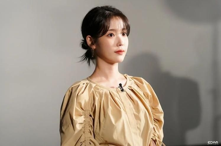 IU站上熱氣球開唱！突曝未來演唱會「不再唱這2首」　笑認：歌迷不會有歐巴了
