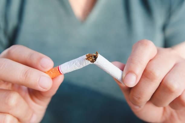 見友人兒哭鬧　蠢男拿電子菸供吸食辯：只是想安撫小朋友情緒