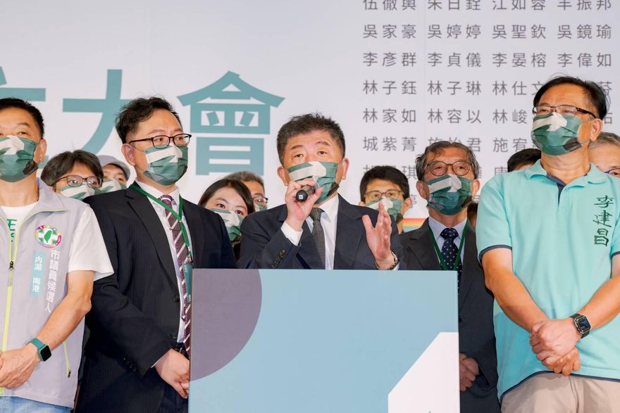 陳時中表露心跡！稱「怎不說投蔣萬安就是投周玉蔻」　她評「全民大切割老蔻時代來臨？」