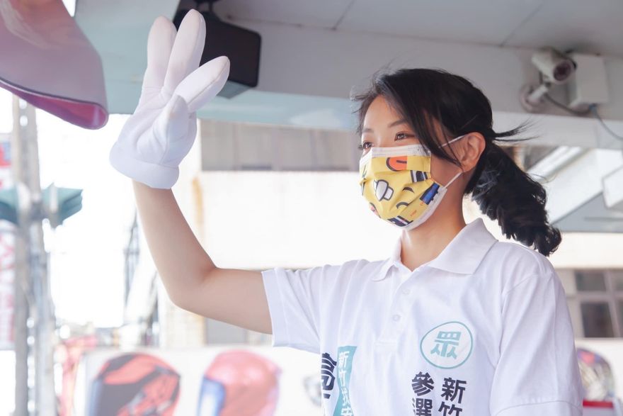 年輕人告訴爸媽不齒林智堅！他看：高虹安就是當年「柯文哲模式」