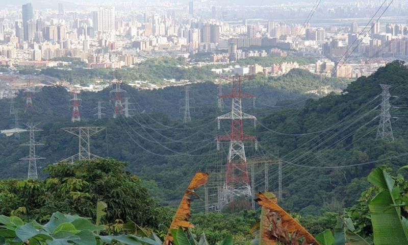快訊／單月第８次停電！高雄楠梓變電所今傍晚饋線跳脫影響1542戶　半小時後復電