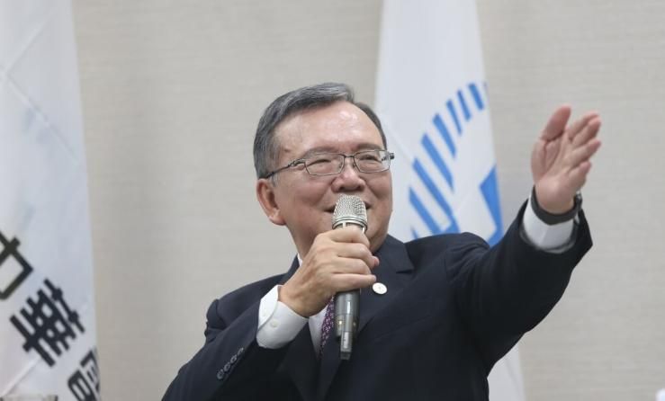 內鬥越演越烈！不信任董事長 鏡電視董事會傳出將撤換小英愛將鄭優
