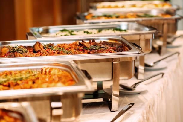 他吃Buffet「掃光30隻炸蝦」！後面10人傻眼　網逆風挺：沒錯
