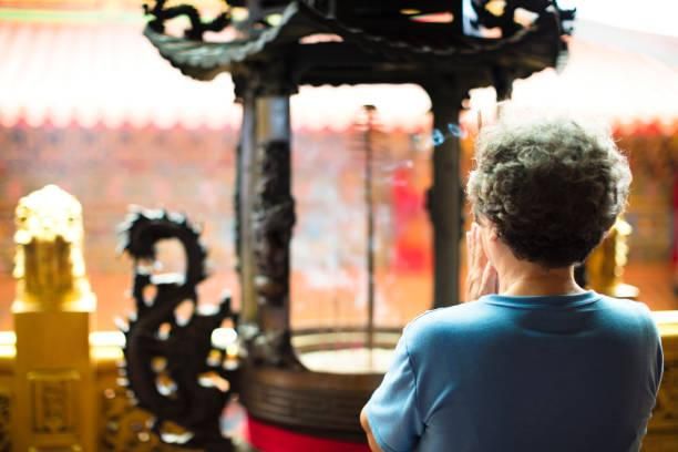 明天重陽節！拜「3神明」可轉運、發財　6必備供品出爐