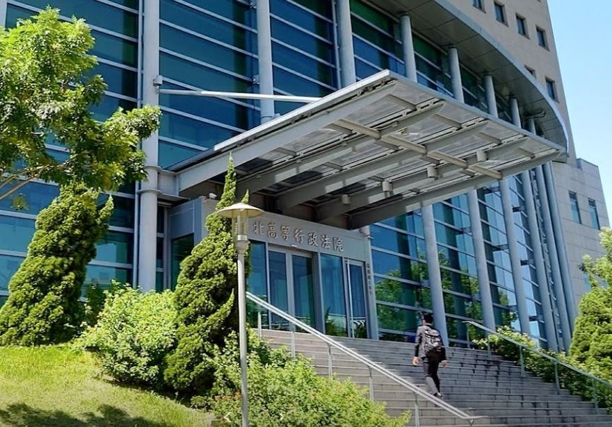 3年前踹門致學生受傷被記申誡！退休師不服上訴　判決結果出爐…