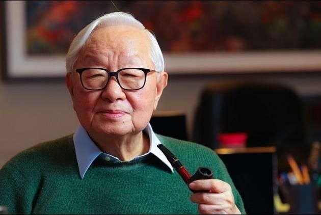 92歲張忠謀「六大長壽秘訣」曝光！早上必喝新鮮蔬果汁