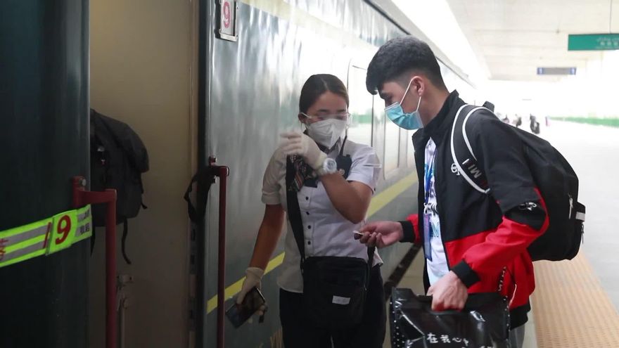 非必要不離疆！中共20大前新疆疫情再起 宣布暫停離疆客運列車