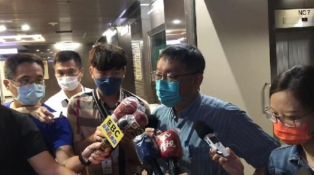 高虹安論文資策會改口！　柯文哲批雙標：全黨＋國家機器打一人！太過分了