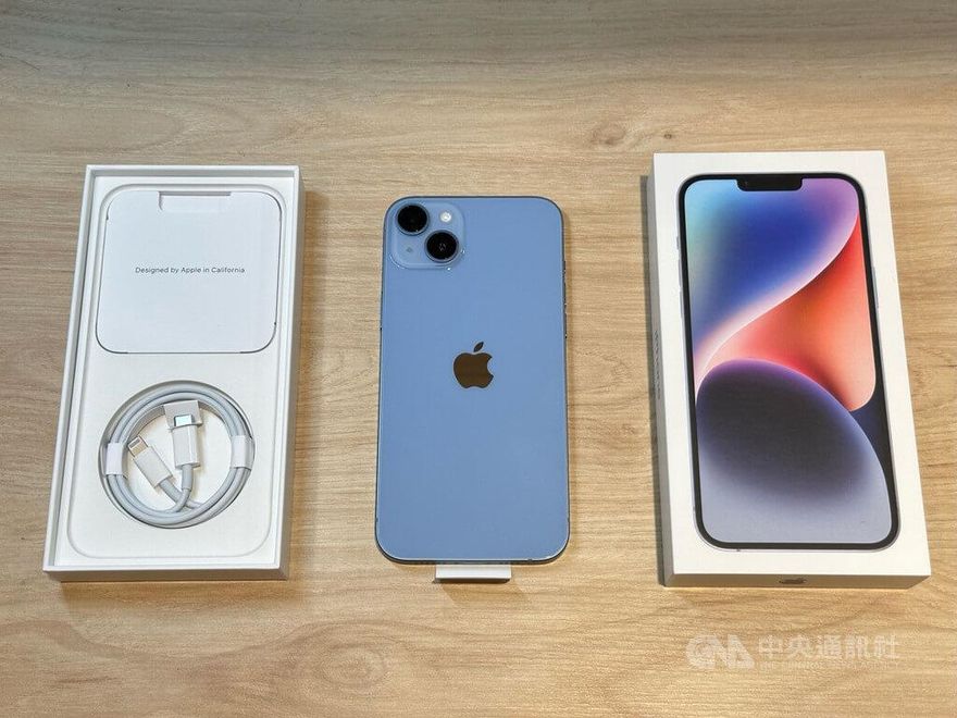 長輩機首選iPhone 14 Plus？達人評測：解決2大痛點