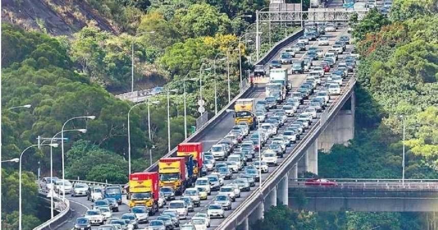 國慶連假「國5恐堵12小時」　提防「六大地雷路段」塞爆