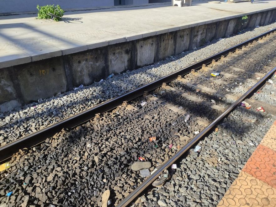 前男友狠心一推！她落軌「遭火車無情輾斃」　父扛不住喪女之痛…隔天心臟病發走了