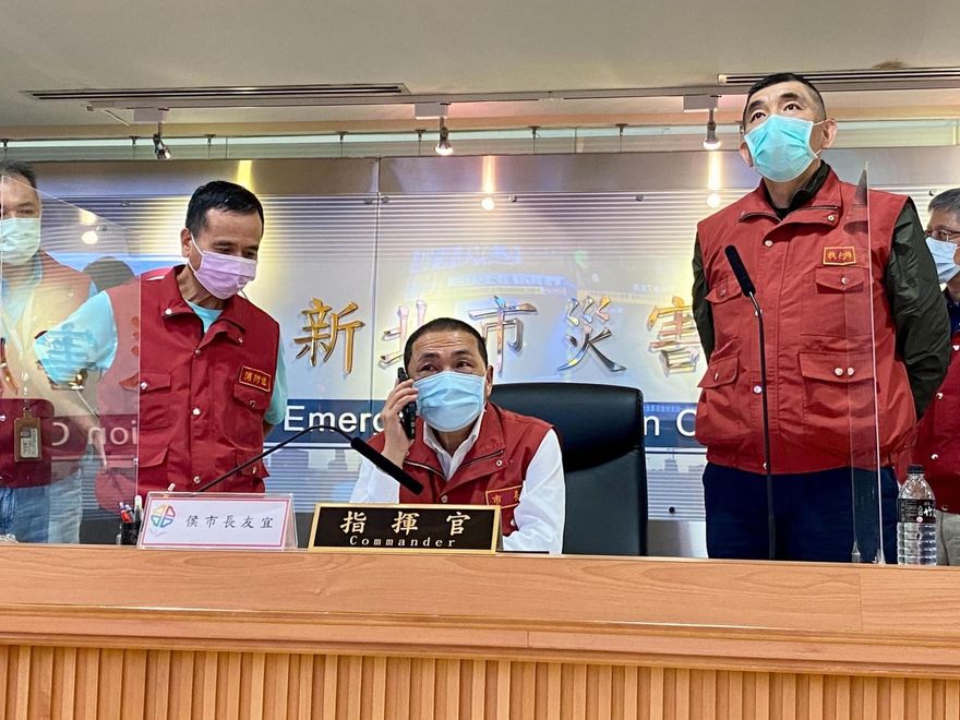 高虹安聲勢超藍綠！侯友宜也坐不住了　赴新竹合體林耕仁壓陣