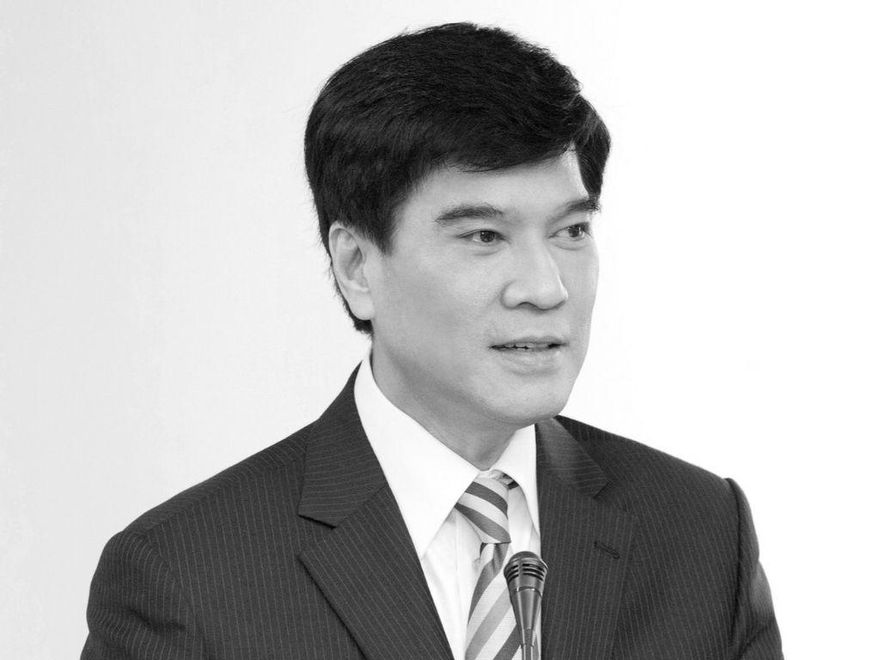 黃義交生前「最後身影」曝光！獨自搭電梯上頂樓　未發現遺書