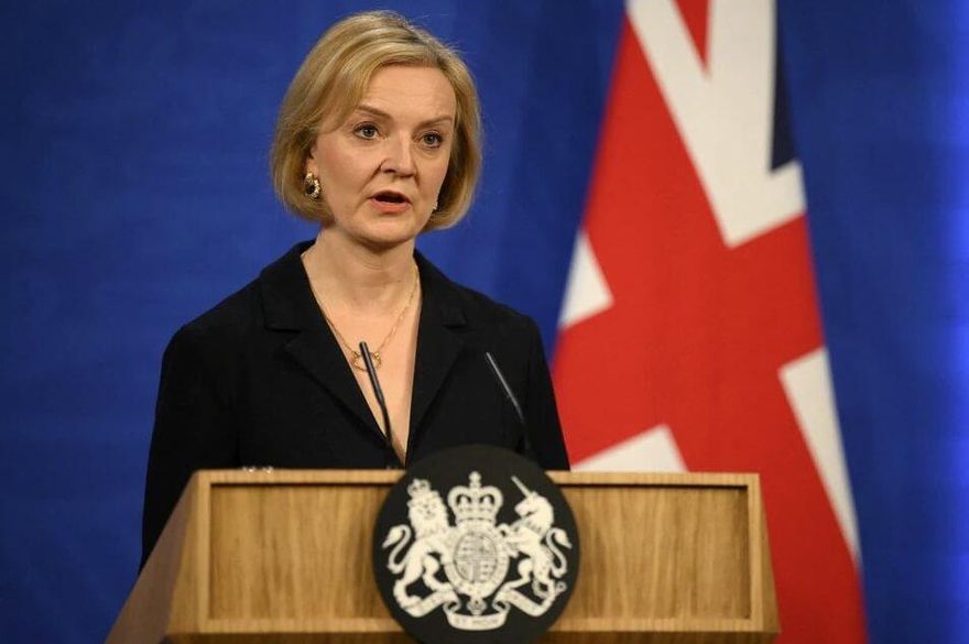 黨魁誰當?英國首相特拉斯請辭 保守黨下週選出繼任人選
